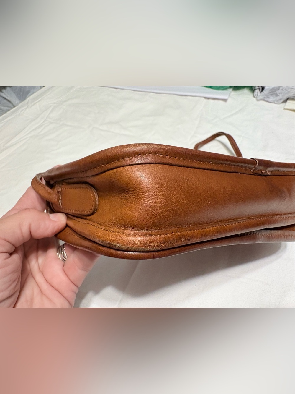 Vintage Coach pocket purse - Picture 4 of 10